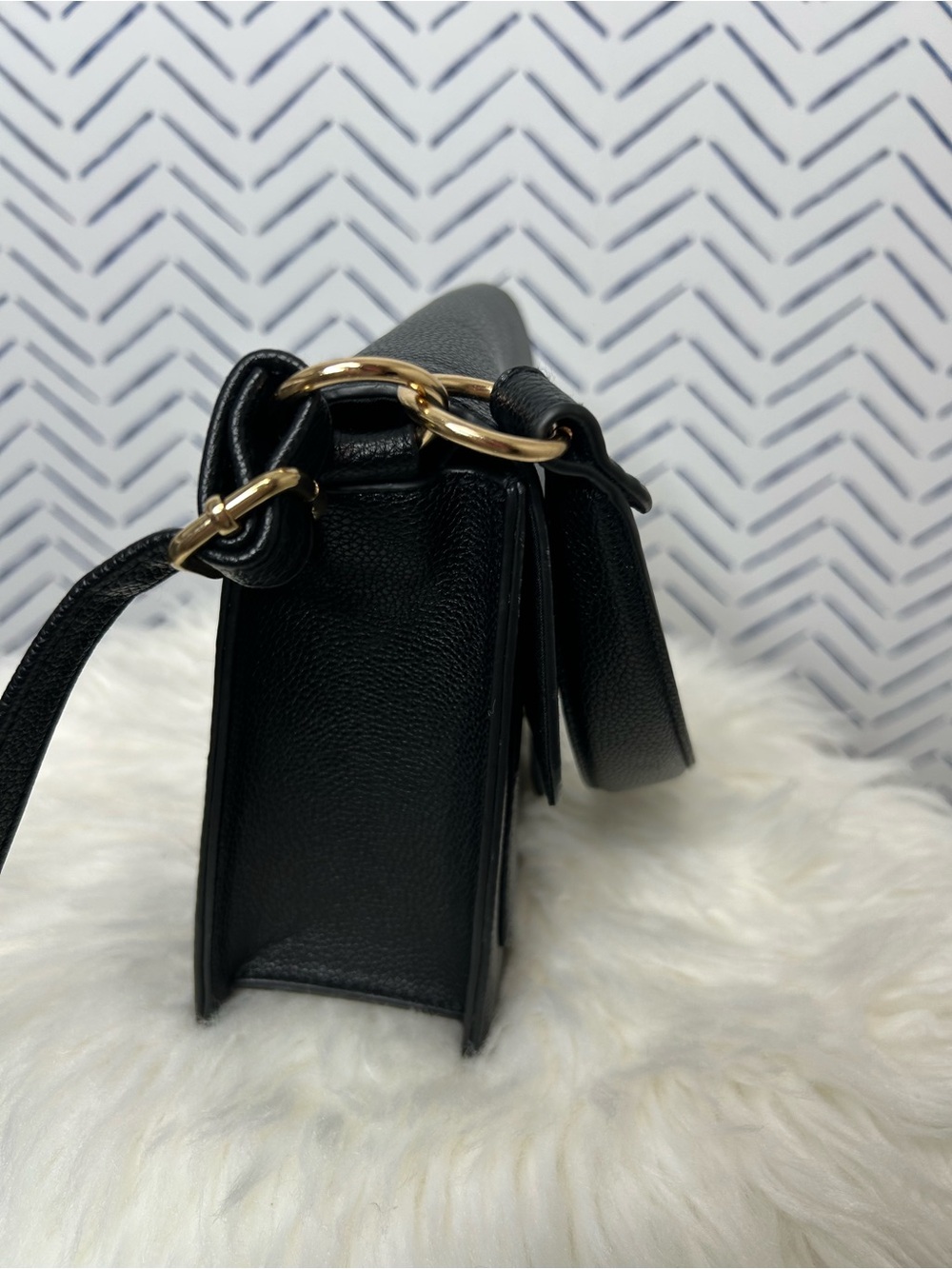 NWT Jones New York Black Leather Crossbody Shoulder Pocketbook - Picture 8 of 9